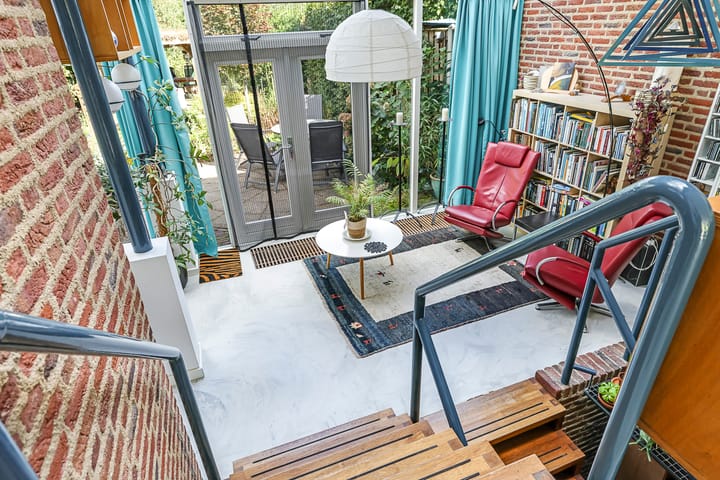 Photo 25 of Lucaslaan 15