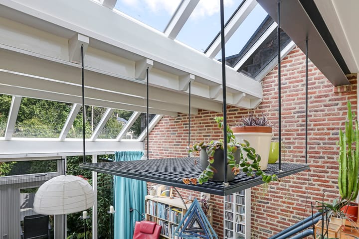 Photo 40 of Lucaslaan 15