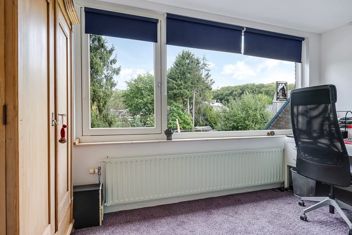 Photo 52 of Lucaslaan 15