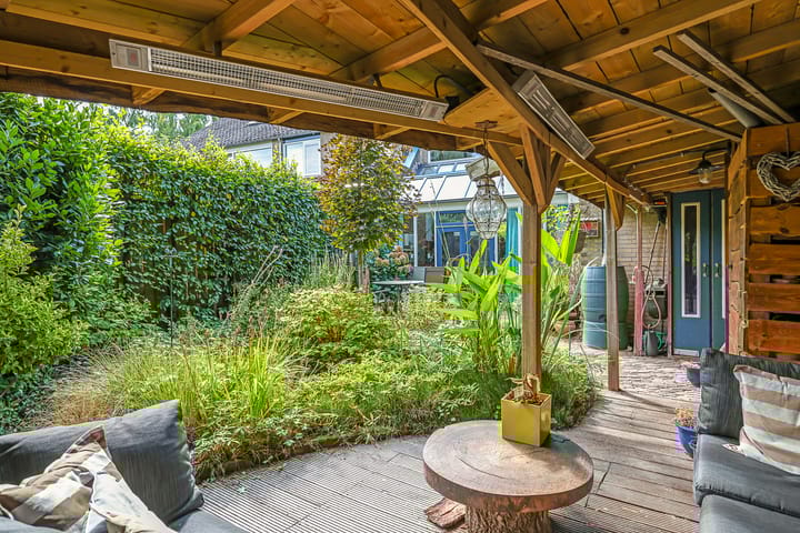 Photo 88 of Lucaslaan 15