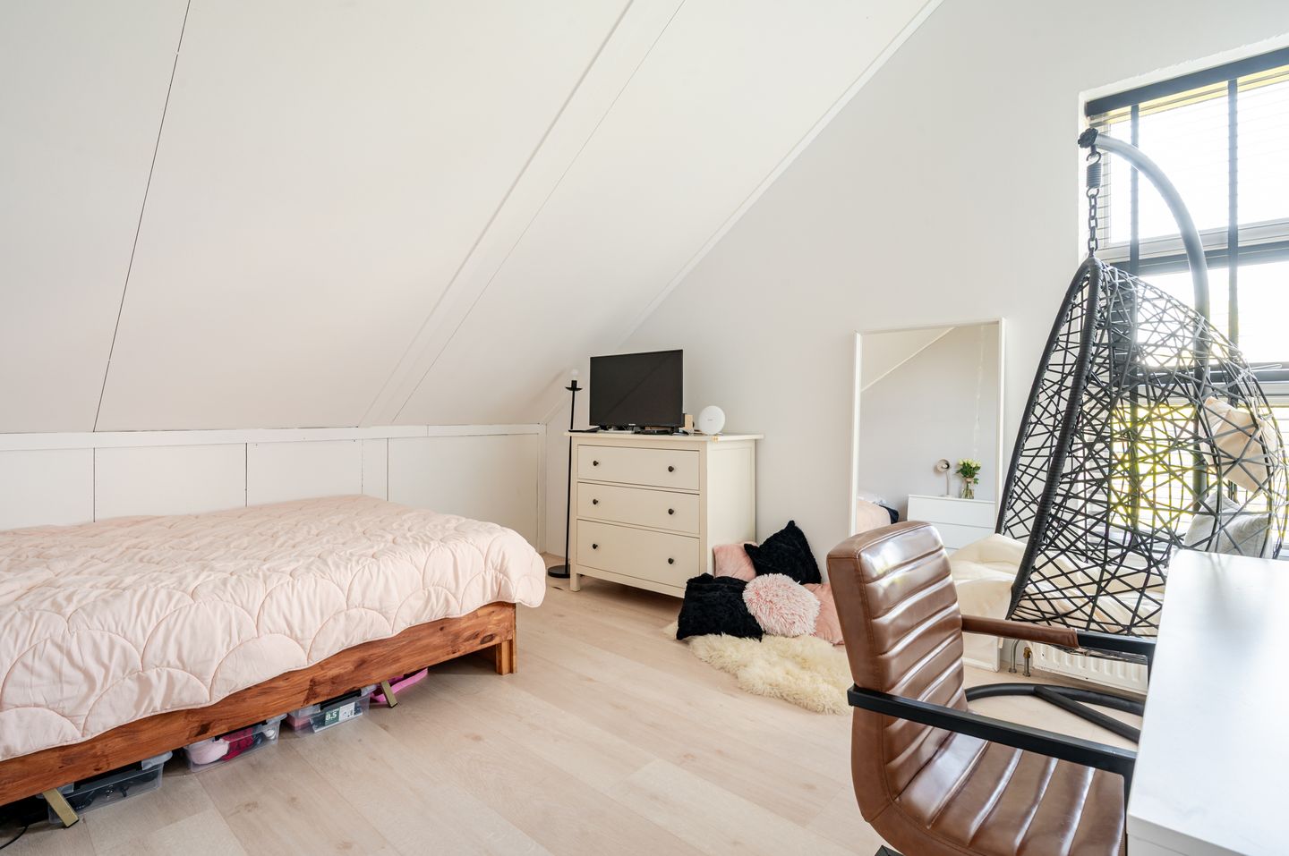 Foto 29 van De Waardenborg 95