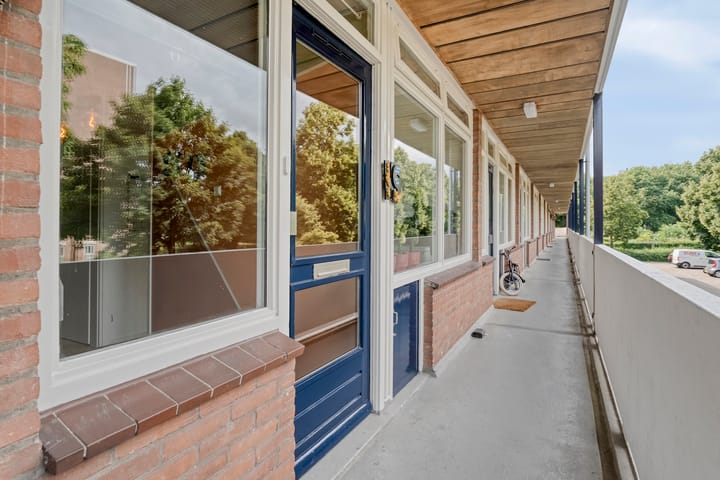 Photo 8 of Obrechtstraat 311