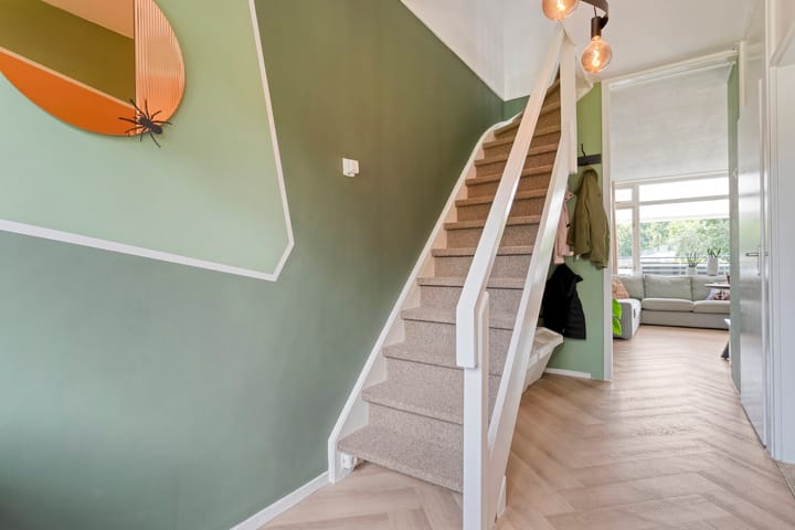 Photo 15 of Obrechtstraat 311