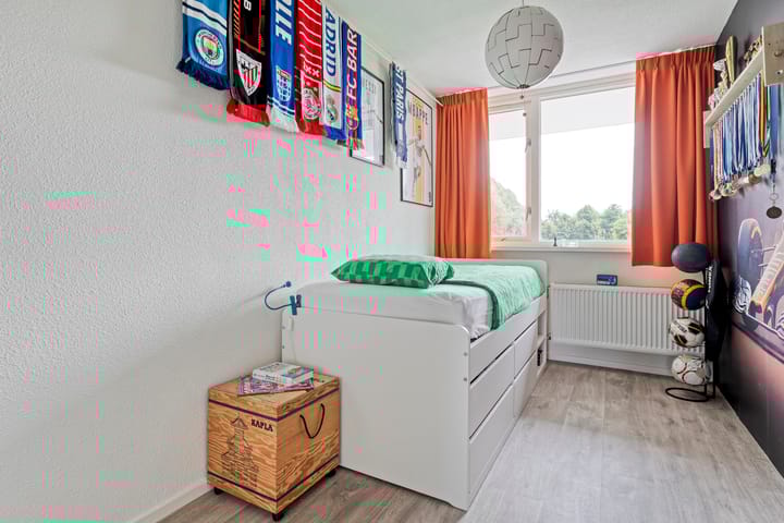 Photo 23 of Obrechtstraat 311