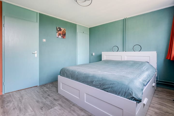 Photo 32 of Obrechtstraat 311