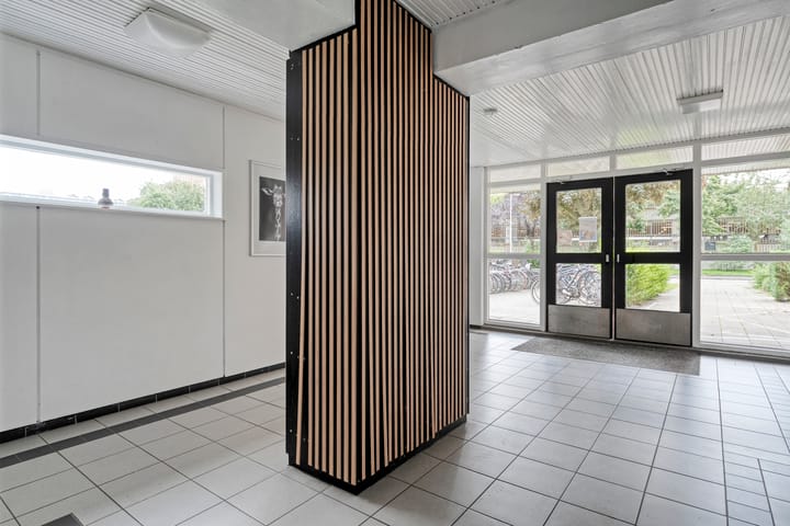 Photo 33 of Obrechtstraat 311