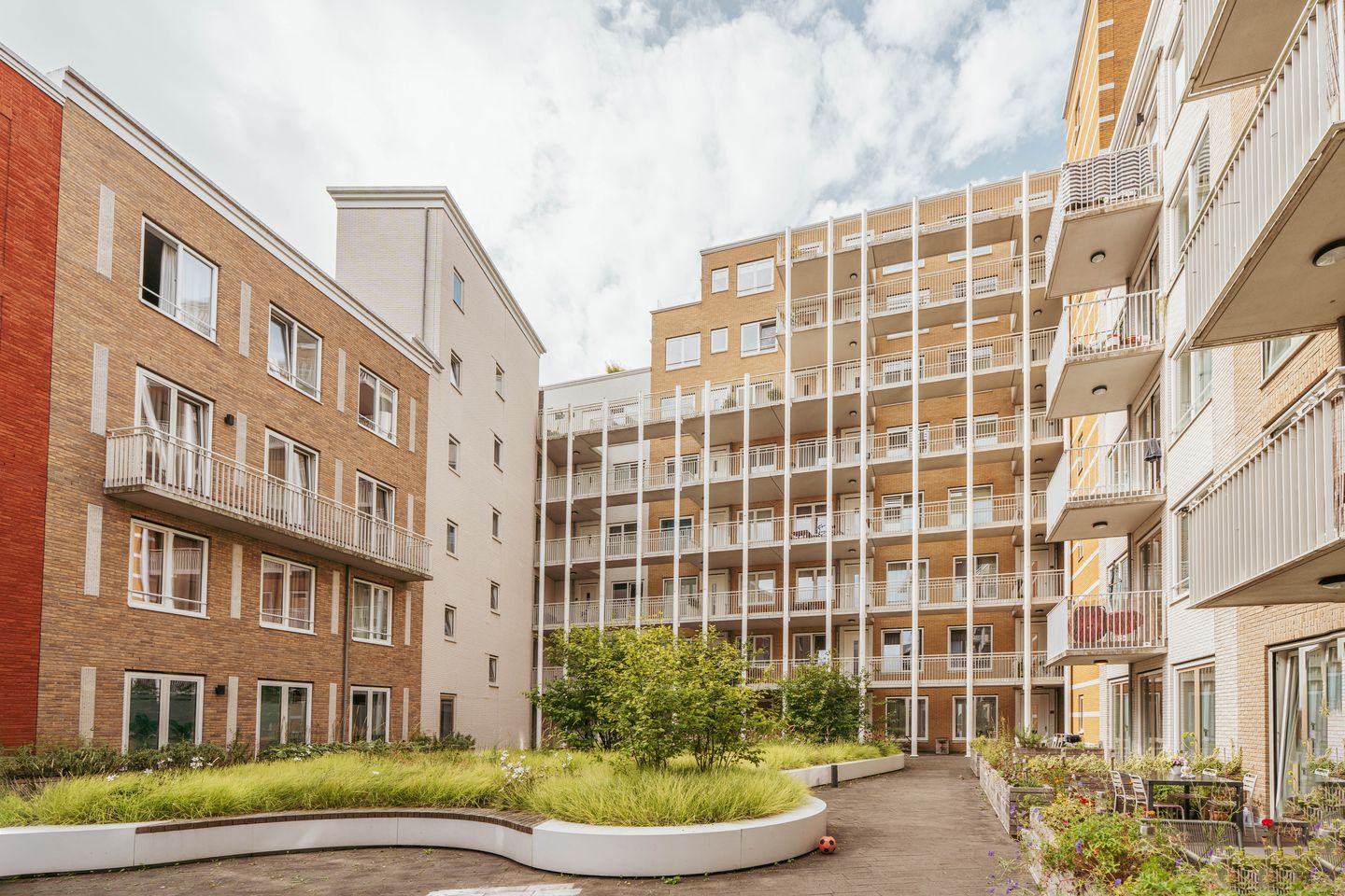 Photo 29 of Kees van Dongenpad 15