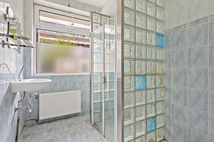 Foto 14 van Ernest Staasstraat 45