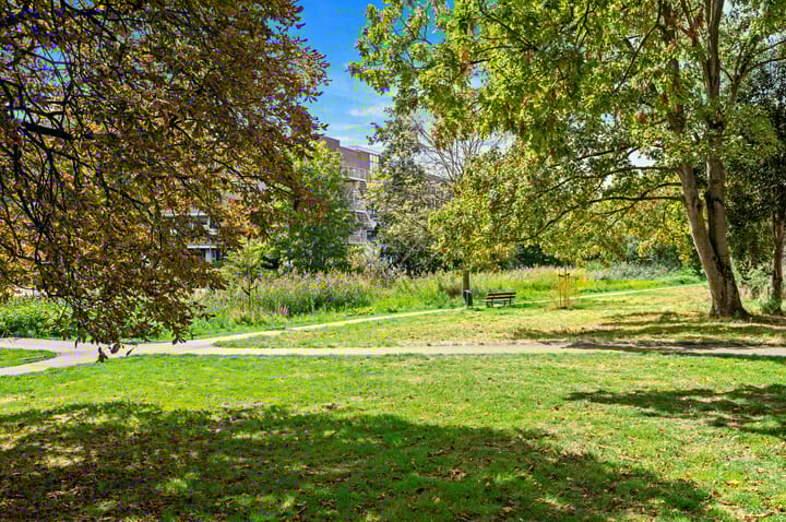 Foto 29 van Ernest Staasstraat 45