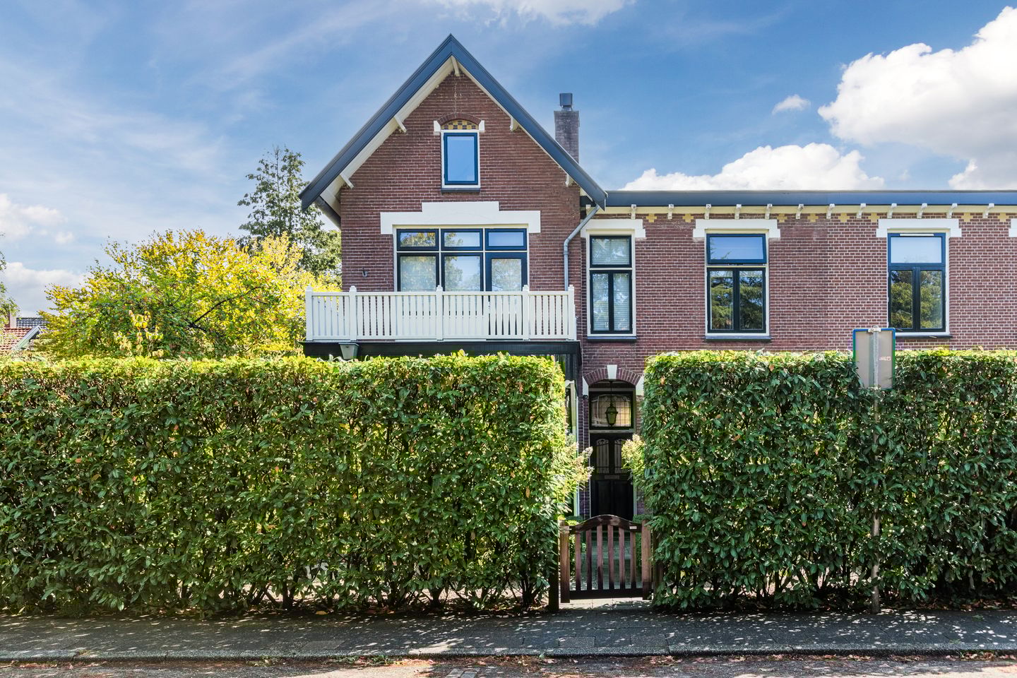 Photo 1 of Pauw van Wieldrechtlaan 20