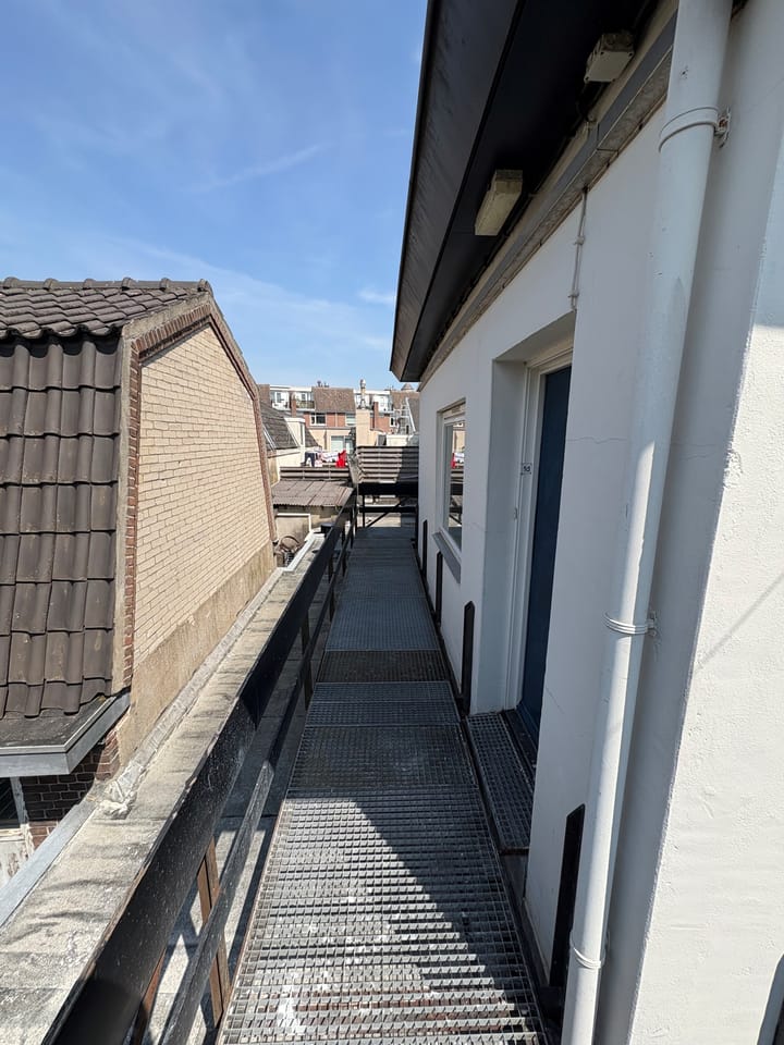 Photo 28 of Nassaustraat 1-F