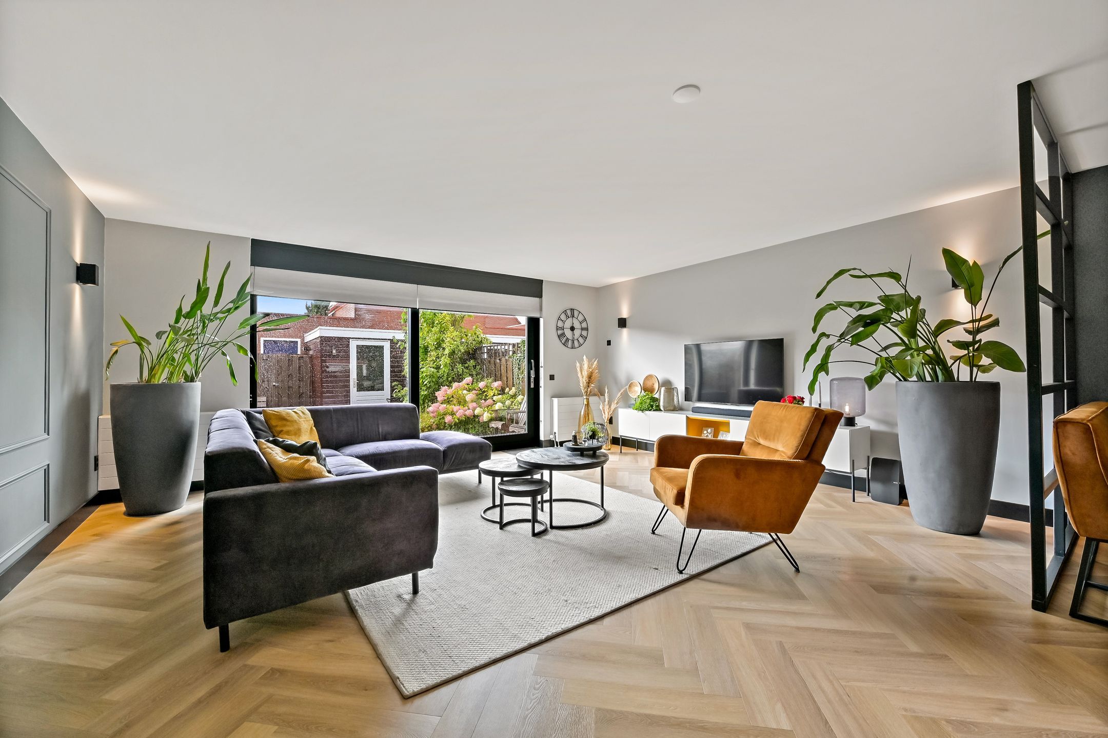 Foto 15 van Aalbessenlaan 25