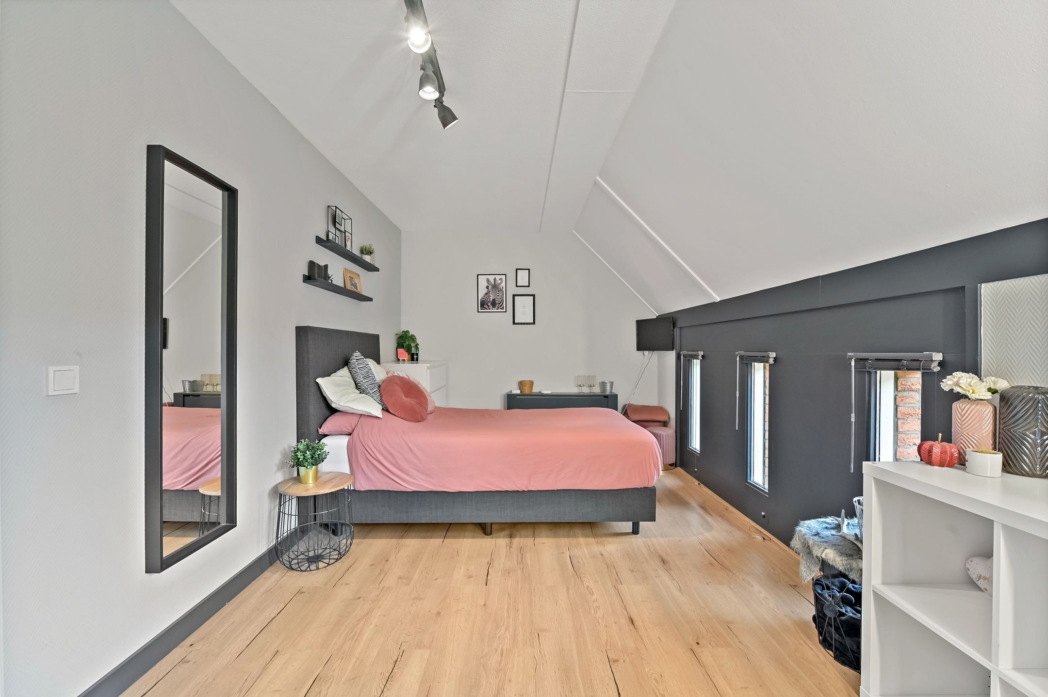 Foto 33 van Aalbessenlaan 25