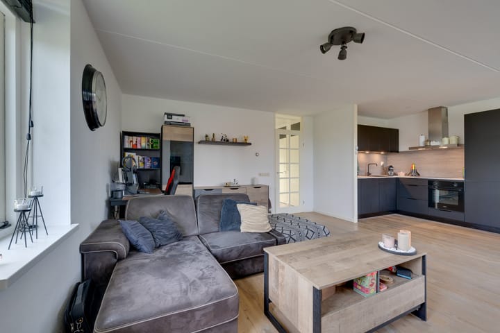 Foto 15 van Fonteinkruid 57