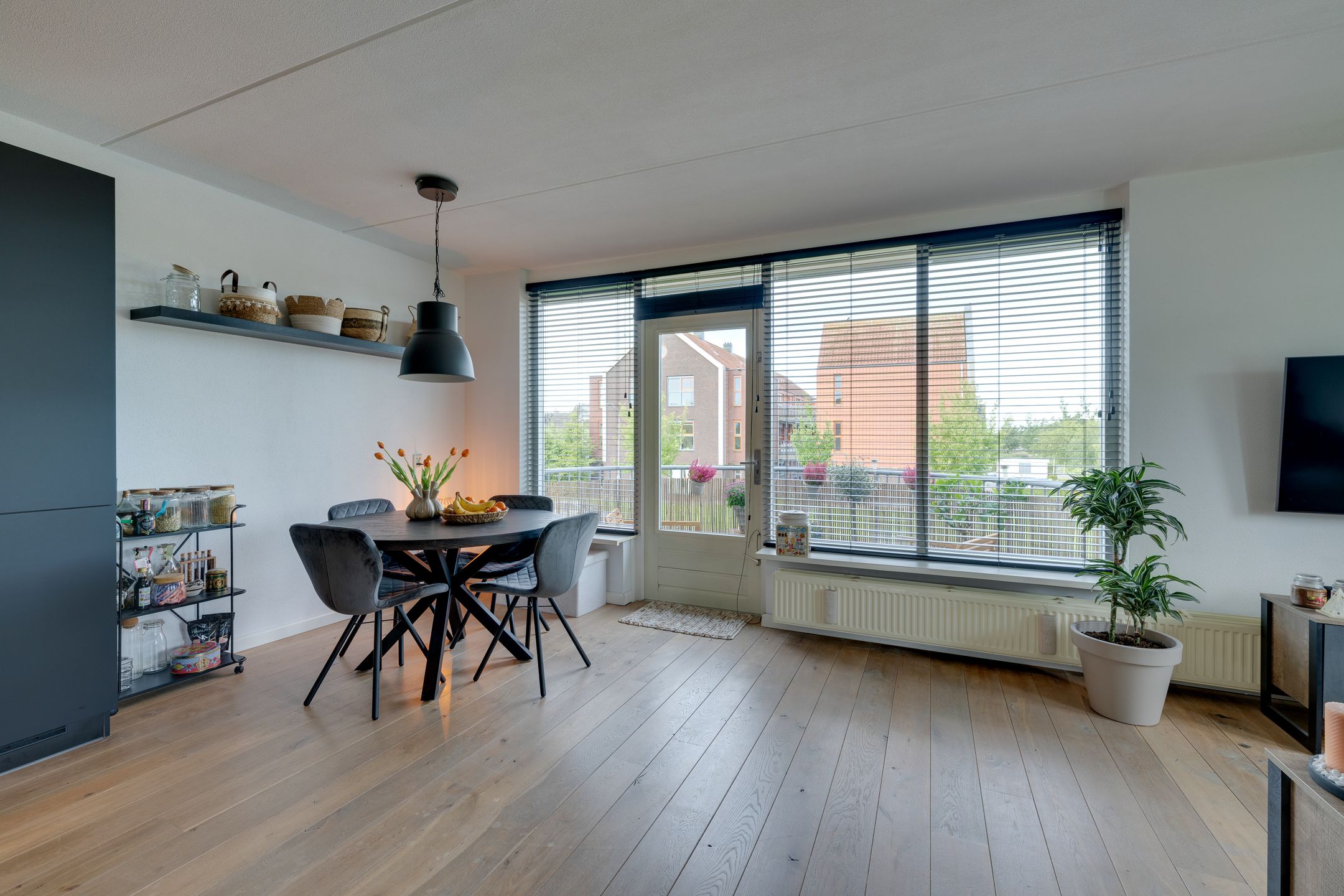 Photo 27 of Fonteinkruid 57