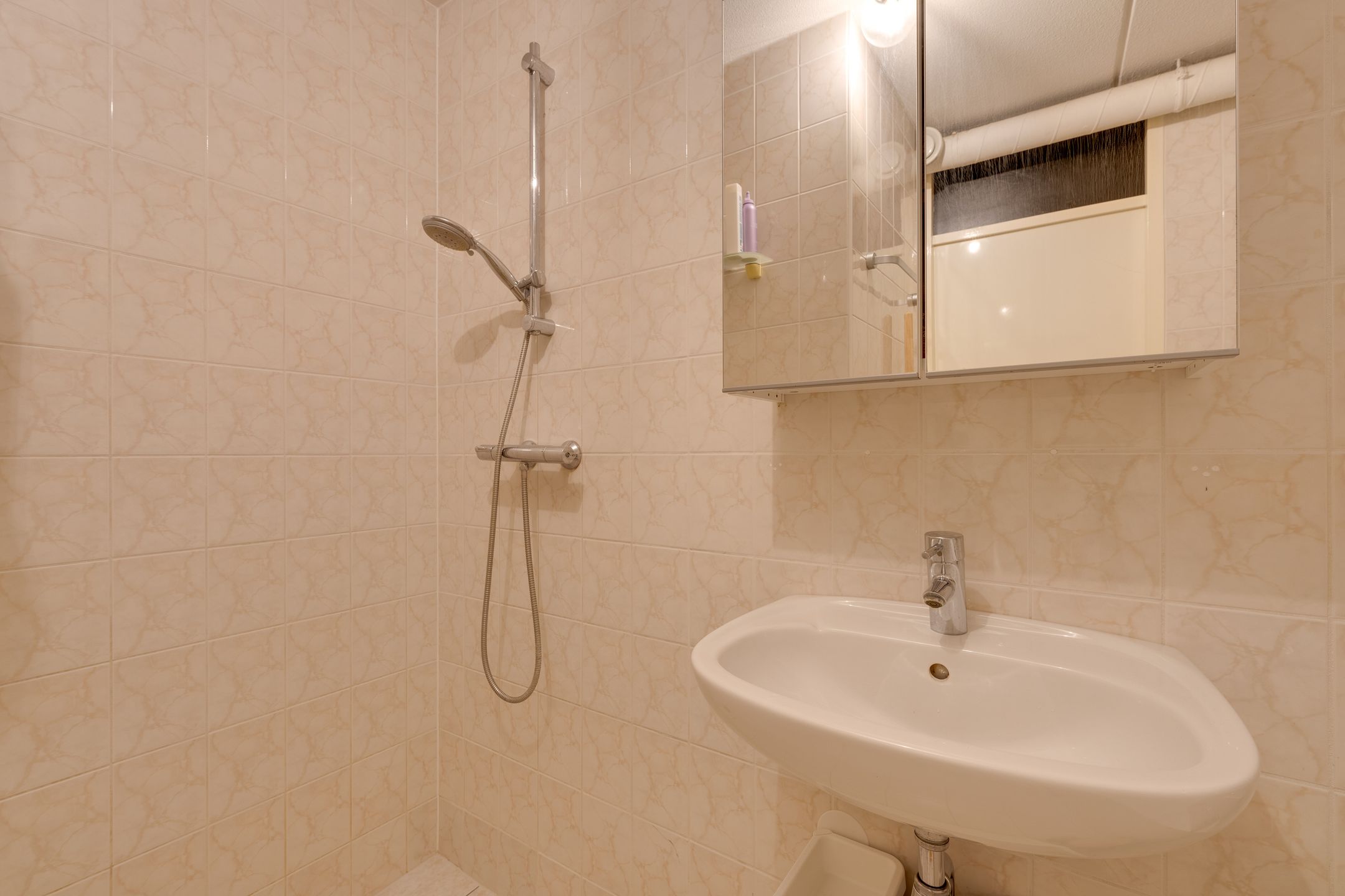 Photo 39 of Fonteinkruid 57