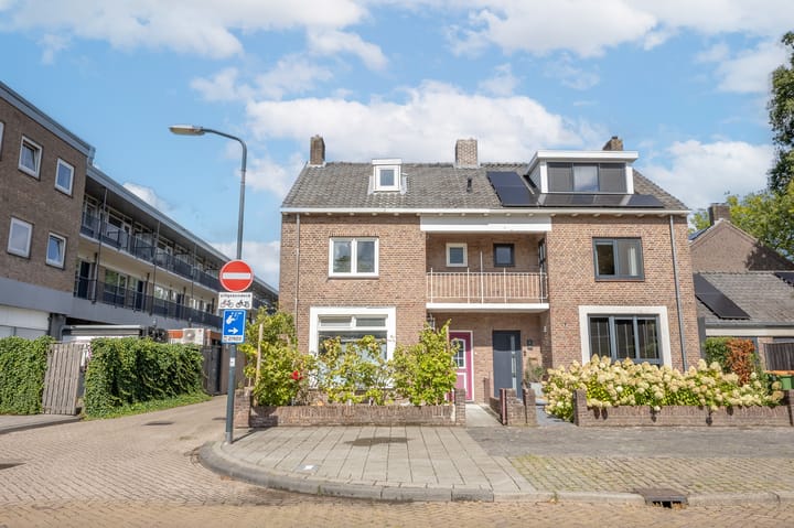 Foto 46 van Piet Heynlaan 3