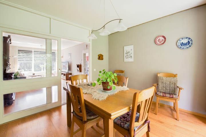 Foto 8 van Leliestraat 72