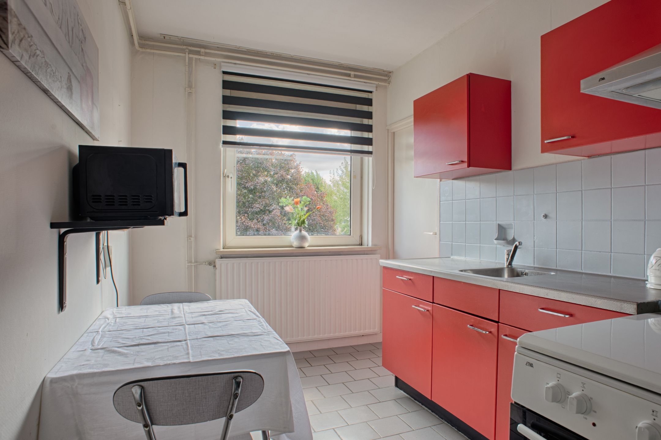 Photo 12 of Leliestraat 72