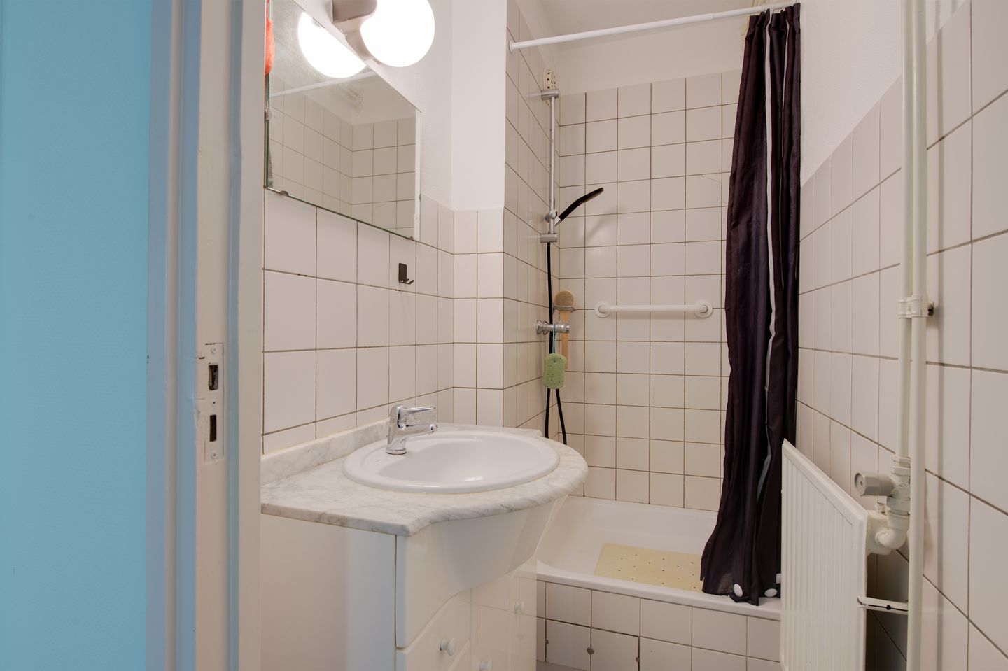 Photo 14 of Leliestraat 72