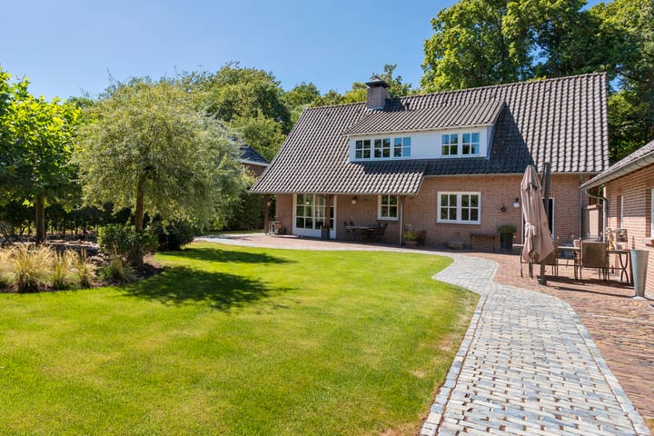 Foto 9 van Aert Heymlaan 7-A