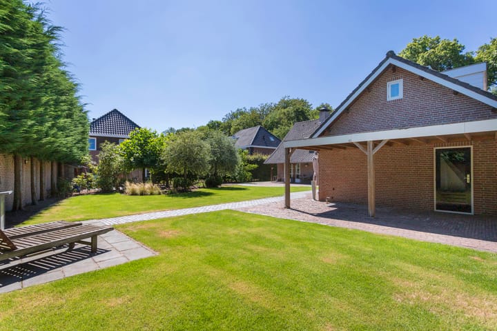 Foto 10 van Aert Heymlaan 7-A