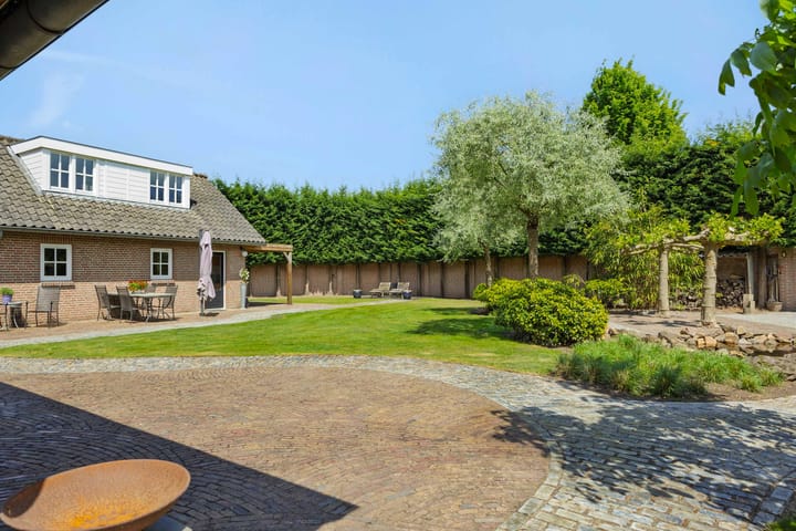 Foto 12 van Aert Heymlaan 7-A