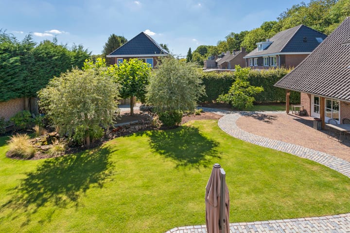 Foto 14 van Aert Heymlaan 7-A