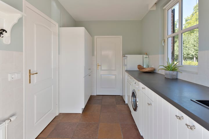 Foto 39 van Aert Heymlaan 7-A