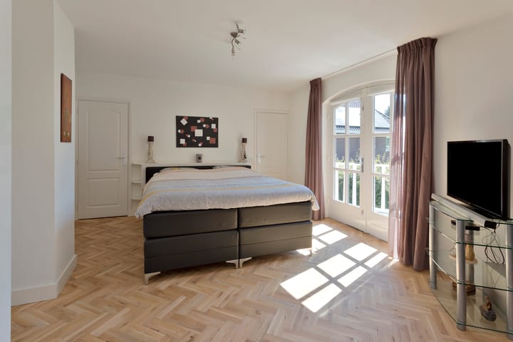 Foto 41 van Aert Heymlaan 7-A