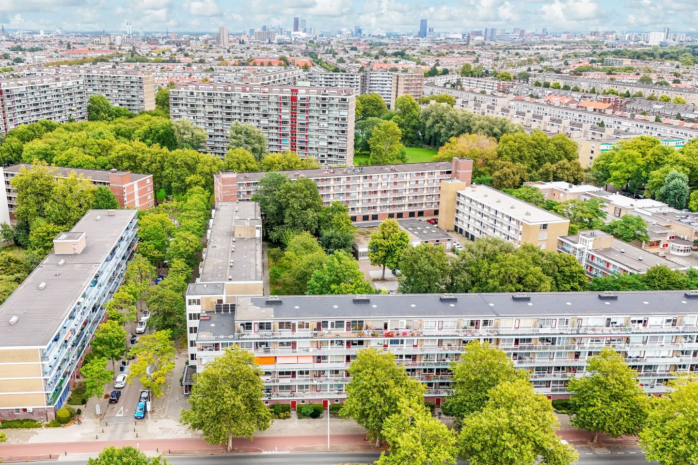 Foto 1 van Leyweg 60