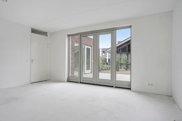 Foto 14 van Dries 16