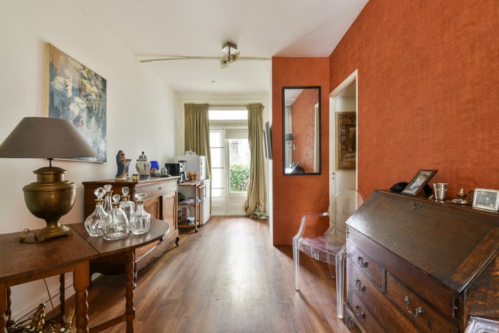 Foto 11 van Tweede Helmersstraat 25-1