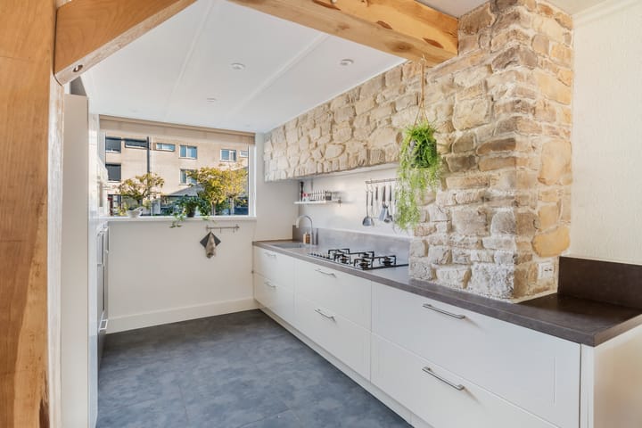 Foto 3 van Douschans 6