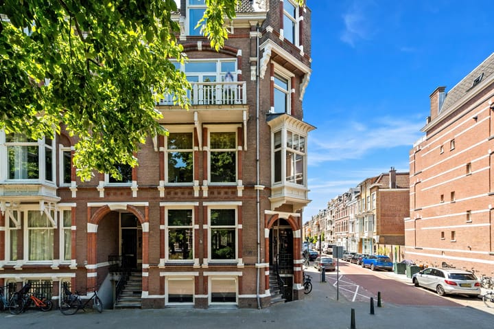 Photo 3 of Koningin Emmakade 183-A