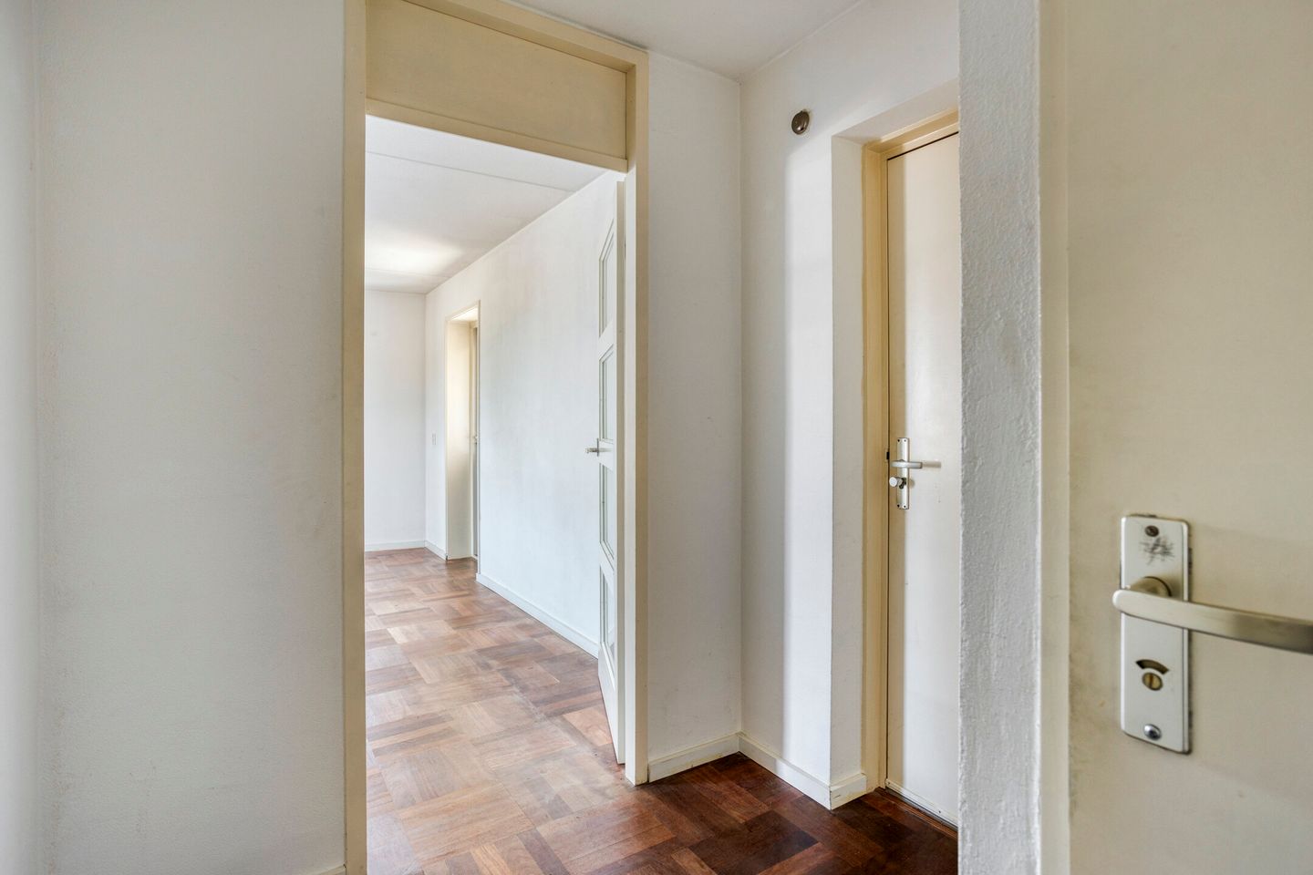 Photo 10 of Nazarethsteeg 5