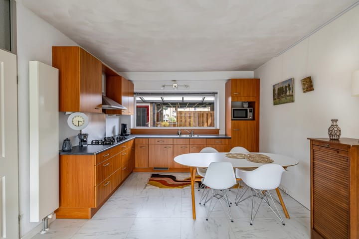 Foto 15 van Karveel 04 37