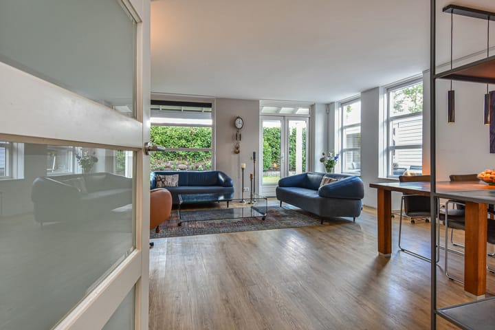 Foto 7 van Cypergras 215