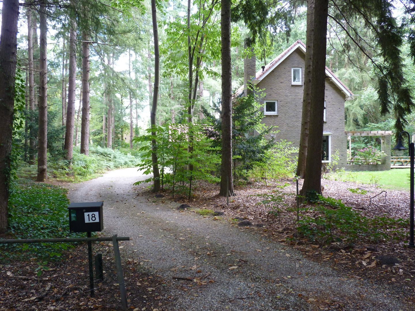 View photo 2 of Professor Bronkhorstlaan 18