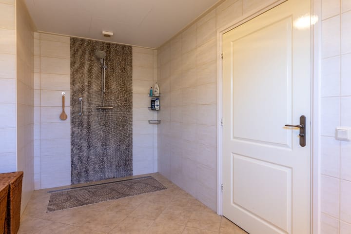 Foto 20 van Sluiskade NZ 4