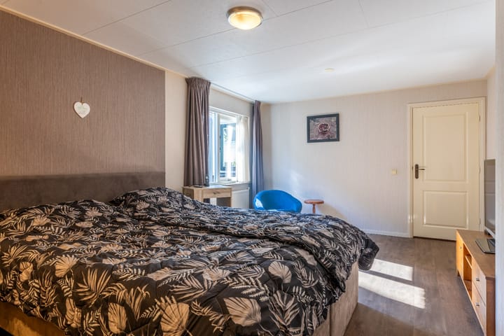 Foto 25 van Sluiskade NZ 4