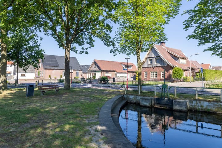 Foto 42 van Sluiskade NZ 4