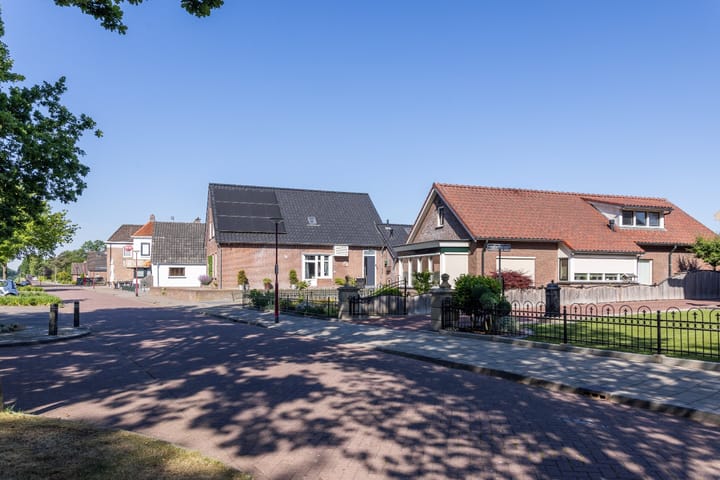 Foto 44 van Sluiskade NZ 4