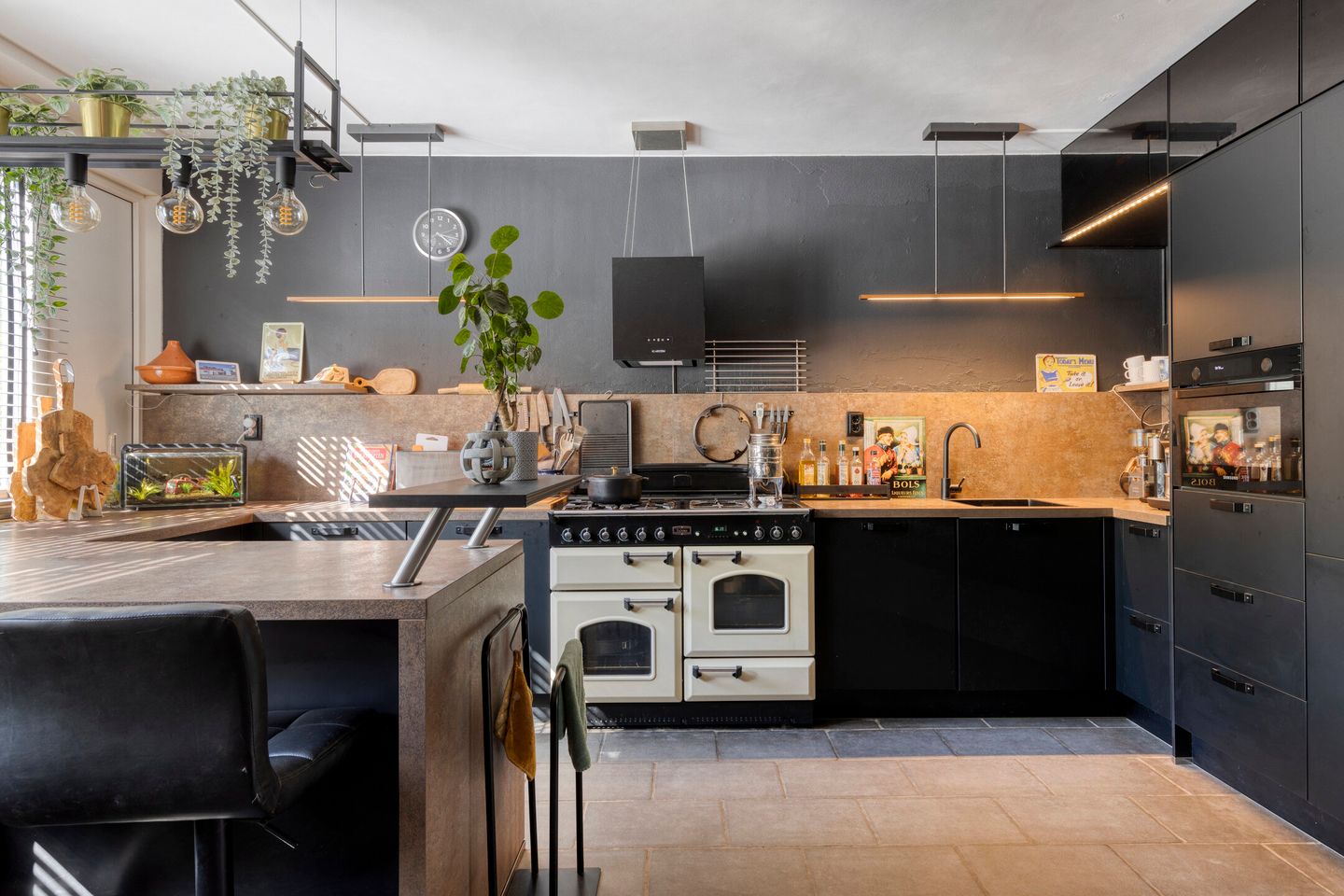 Foto 20 van Adelaartlaan 108