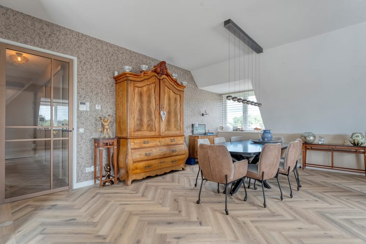 Photo 16 of Burgemeester Oprellaan 1-H