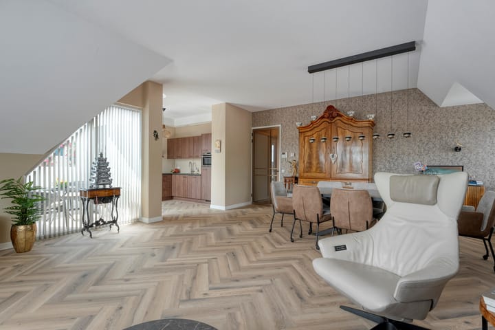 Photo 24 of Burgemeester Oprellaan 1-H