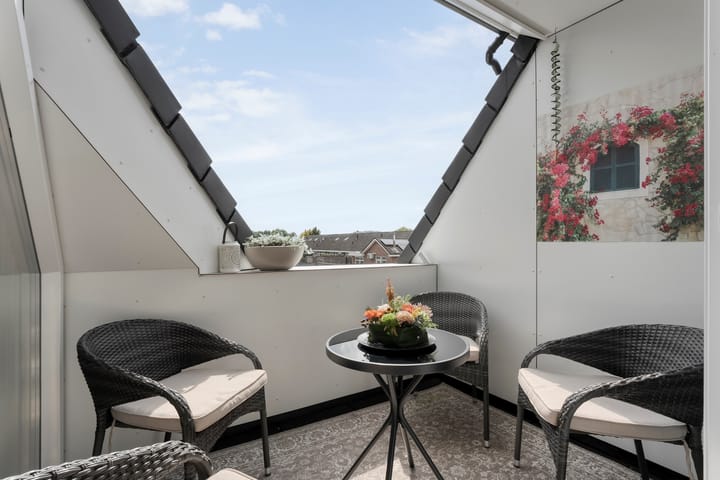 Photo 37 of Burgemeester Oprellaan 1-H