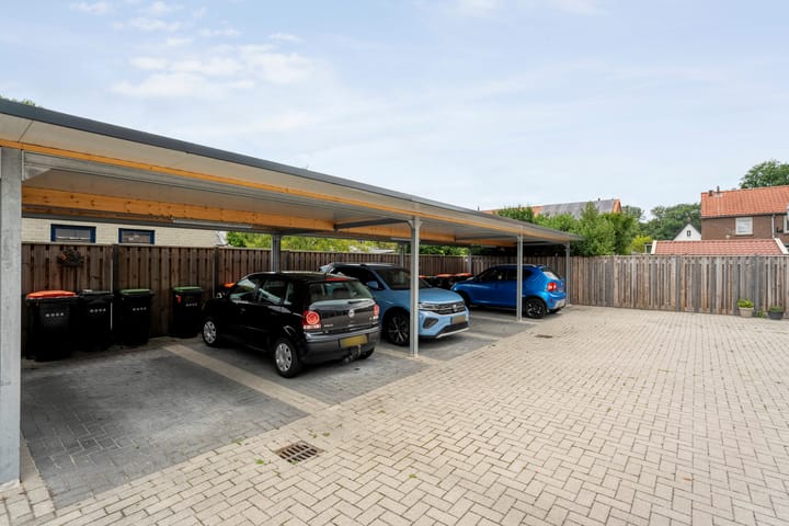 Photo 40 of Burgemeester Oprellaan 1-H