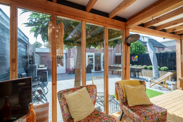 Photo 24 of Wouterus van der Doelenstraat 10