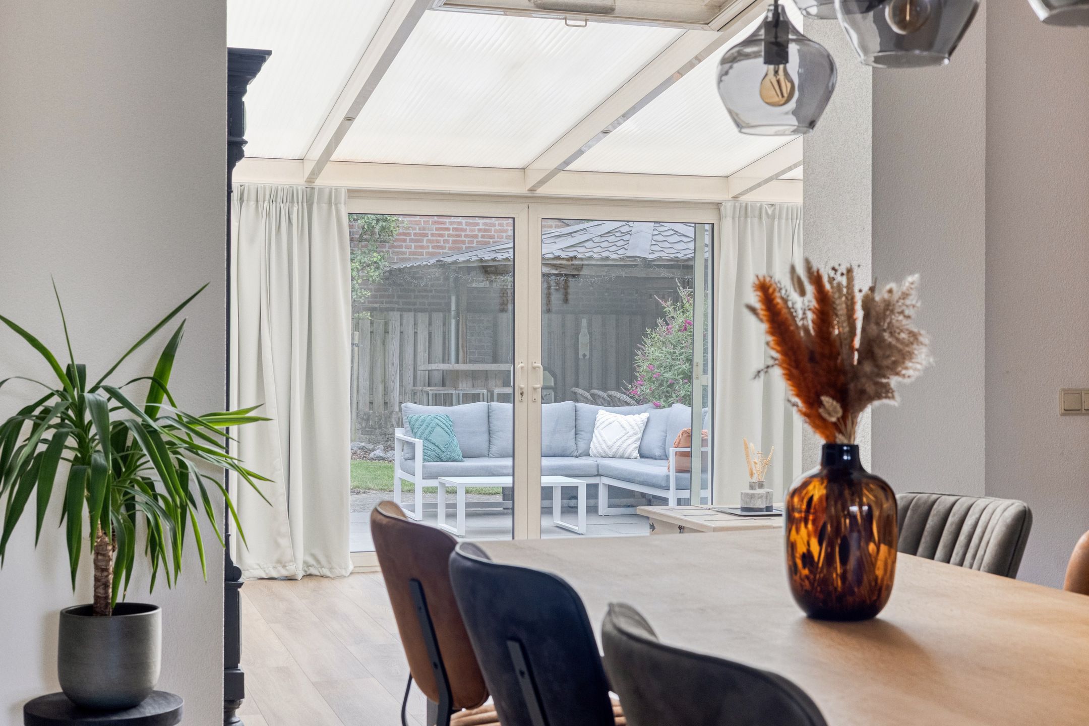 Photo 12 of Petrus Vossenstraat 6